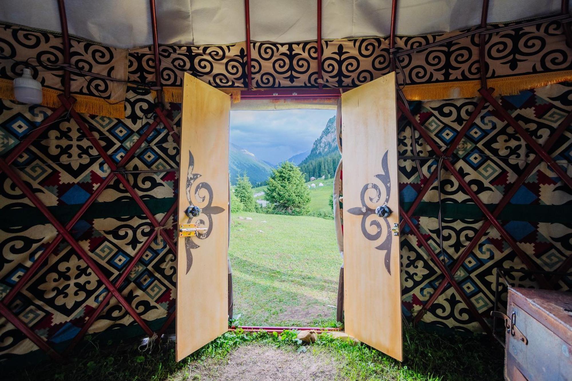 Hotel Eco Yurt Camp Arashan Teploklyuchenka Exterior foto