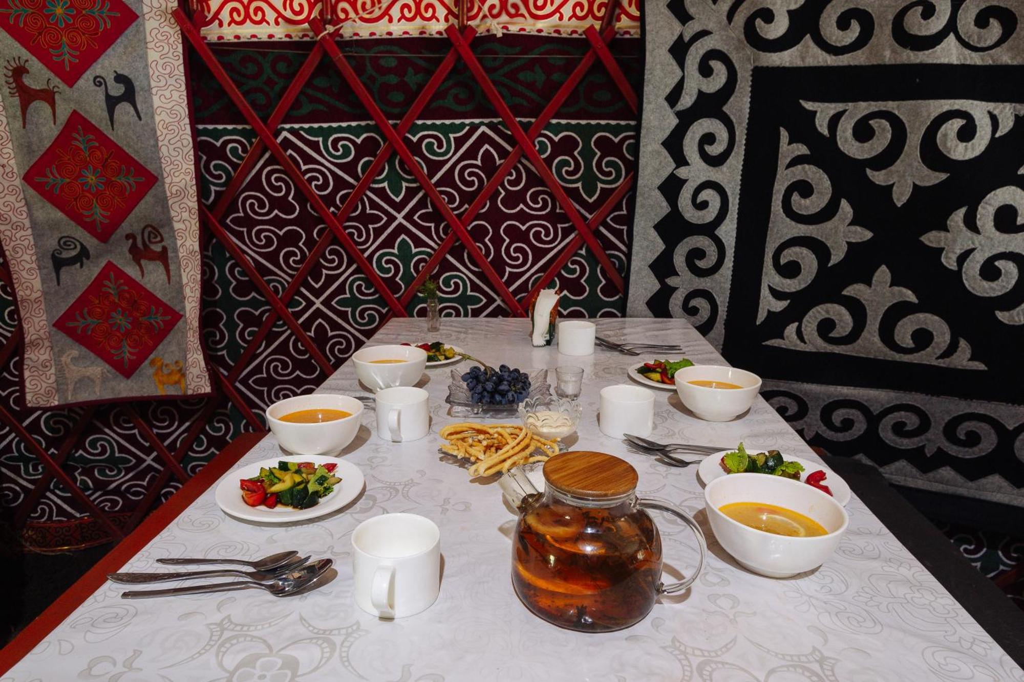 Hotel Eco Yurt Camp Arashan Teploklyuchenka Exterior foto