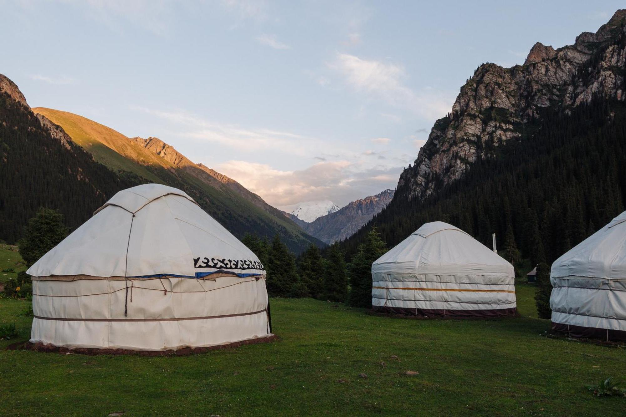 Hotel Eco Yurt Camp Arashan Teploklyuchenka Exterior foto